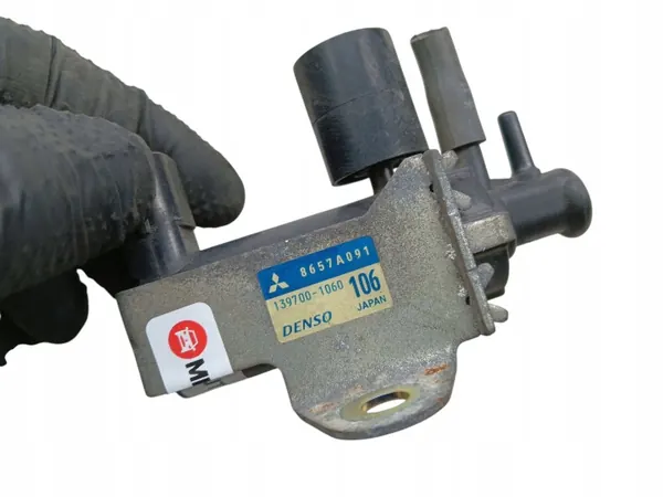 Soupape à vide OEM 139700-1060 pour Mitsubishi ASX/Lancer image 3