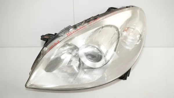Farol dianteiro esquerdo usado OEM Mercedes W245 2005-2008 image 3