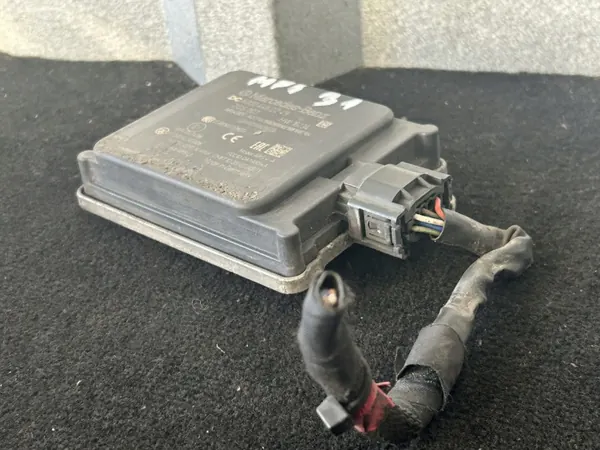 Mercedes-Benz körfältsassistentsensor OEM A0004462249 image 4