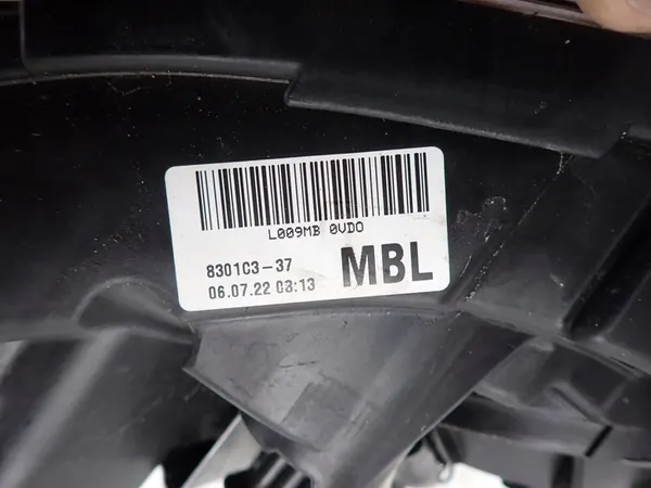 Faros delanteros izquierdo Mitsubishi Lancer X 07-16 8301C3-37 image 8