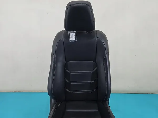 Right Front Passenger Seat Lexus NX I 14-21 HB 5D image 3