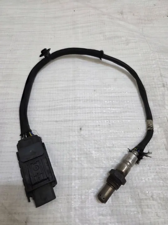 Sensor NOx OEM 9816276480 para Opel Crossland X image 2