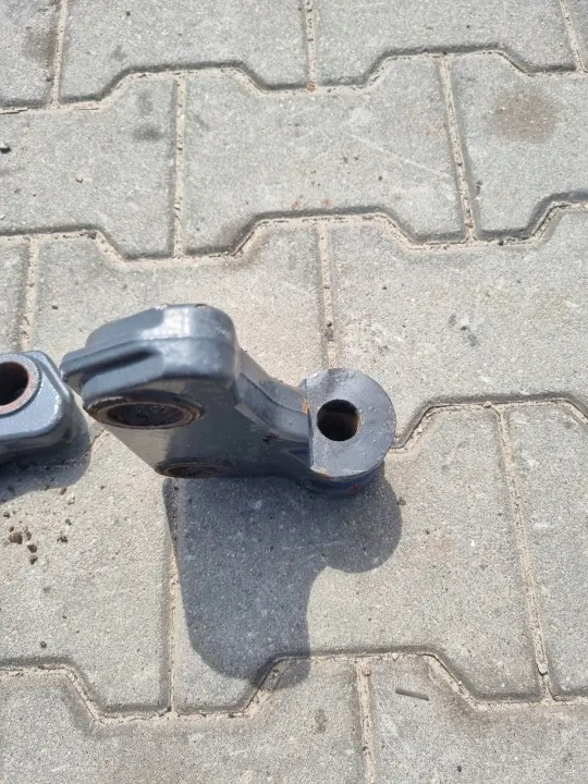 Support d'amortisseur OEM 20709918 pour Volvo FH FM 13 4 image 4