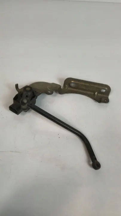 Sensor de Nível Traseiro Mercedes OEM A0009050203 image 2