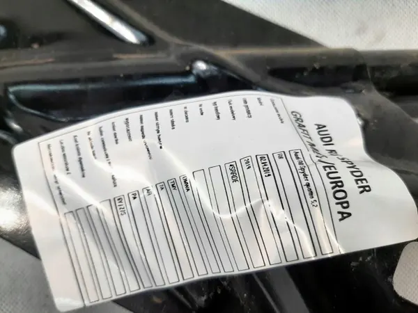Audi R8 II Spyder vänster ramstöd OEM 4S0813905C image 4