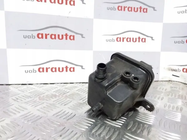BMW M5 Uitzettank OEM 17132284280 - Gebruikt image 3