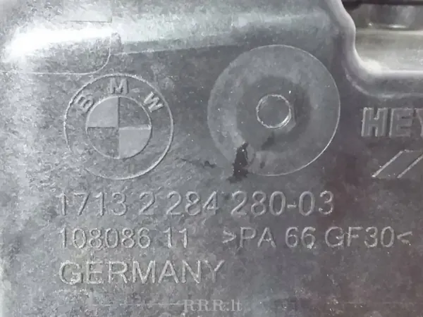 BMW M5 Uitzettank OEM 17132284280 - Gebruikt image 5