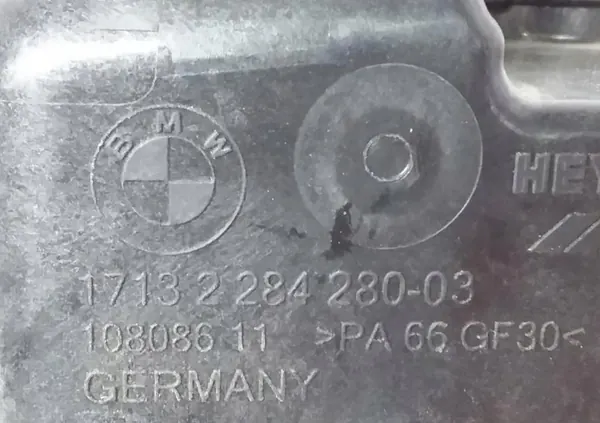 BMW M5 Uitzettank OEM 17132284280 - Gebruikt image 6