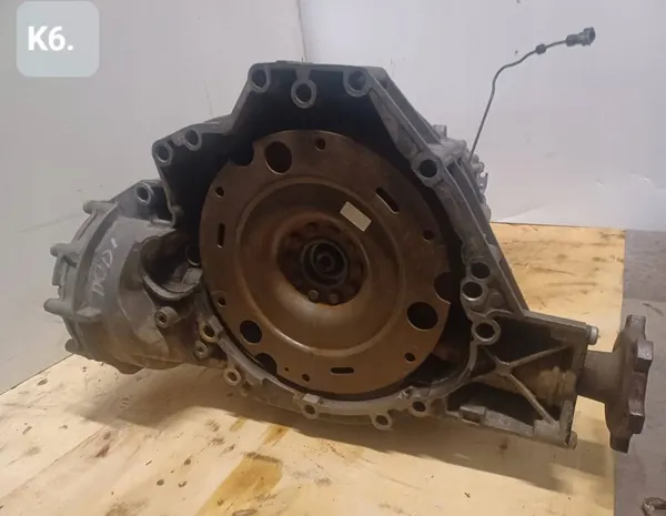 AUDI A5 8T 8F A4 S4 B8 Manuaalivaihteisto 8K0721257A image 6