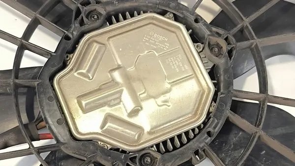 Ventilateur de Radiateur A0999063802 Mercedes-Benz W447 Vito image 5