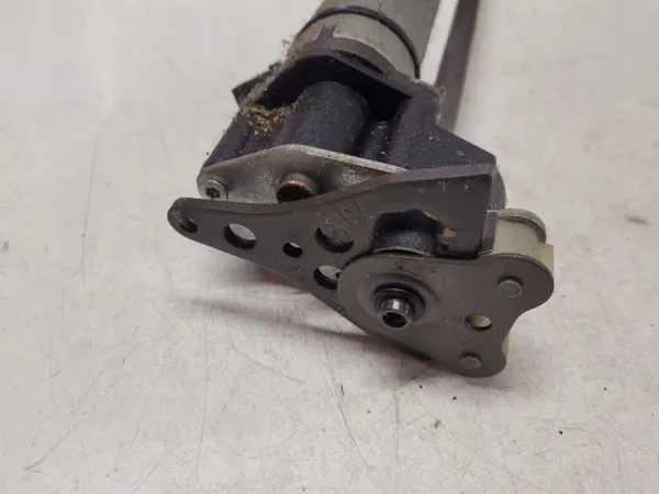 Moteur siège avant droit OEM 1185904 BMW X5 E53 image 4