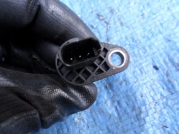 OPEL Astra J Vevaxelsensor 1.3 CDTI 55571976 image 3