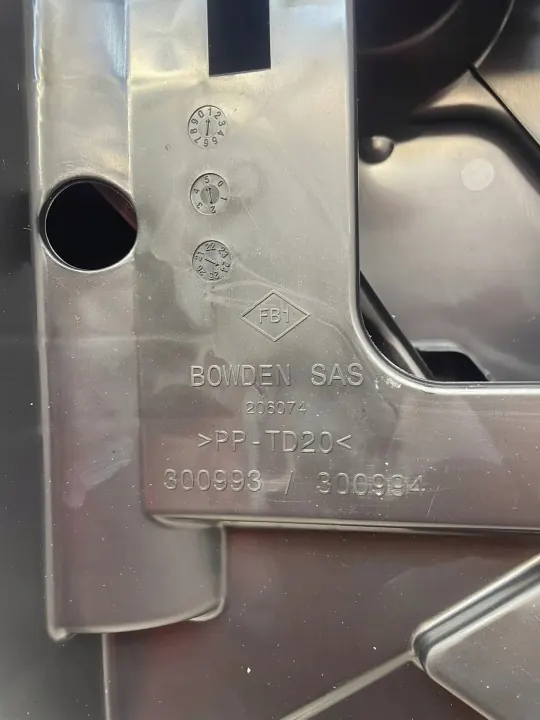 Renault OE Wielwissel gereedschapsset OEM ZESTAW DO WYMIANY KOLA image 8