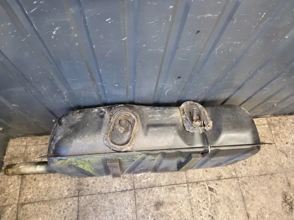 Brandstoftank OEM Zbiornik paliwa mercedes w123 sedan image 8