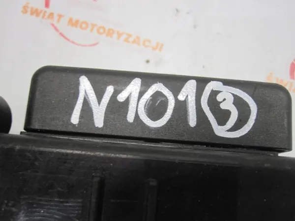 Zekeringkast OEM A9065400350 voor Mercedes Sprinter II W906 image 8