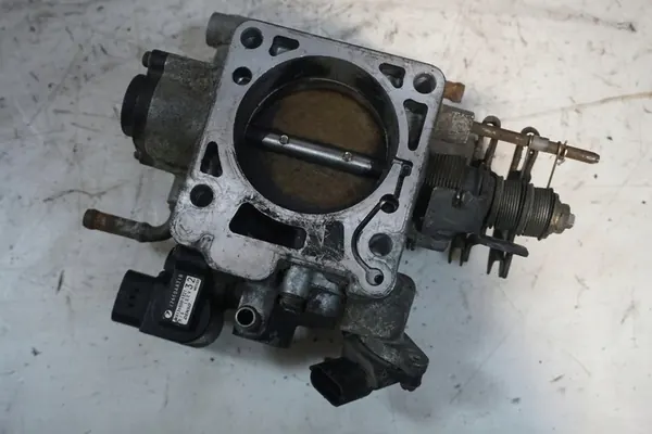 SUBARU OUTBACK H6 3.0 DROSSGASSTEUERGERÄT SENSOR 22650AA21B image 2