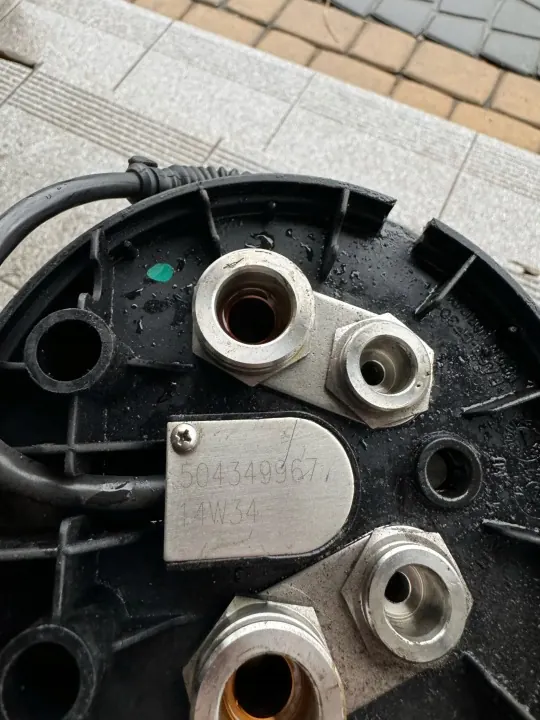 Sensor de nível AdBlue Iveco OE - Estado usado image 3