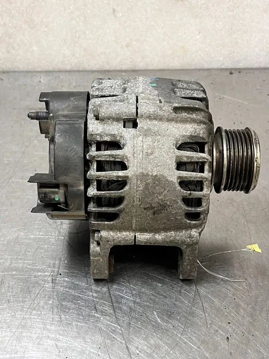 Vaihtovirtageneraattori Renault Clio IV Captur I 231007865R image 3