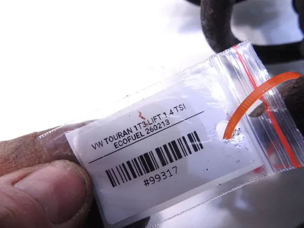 Vorderer Stoßdämpfer OEM 987654321 für VW Touran image 5