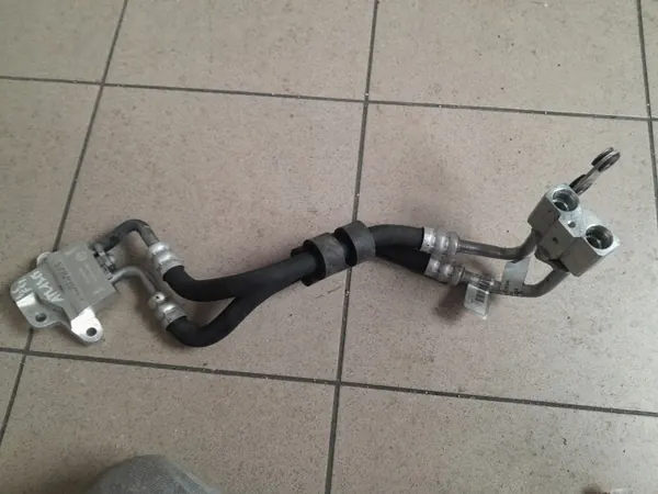 VW Atlas Cross Sport 2021 3.6 FSI Öljypiiput OEM image 2