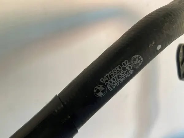 BMW i4 G26 Vesiputkisarja 5A37572 8475693 9475680 image 5