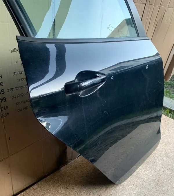 Peugeot 208 2013 Höger Bakdörr image 3