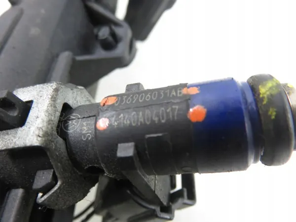 Carril de inyección OEM 036906031AB para Seat Ibiza III 1.4 16V image 6