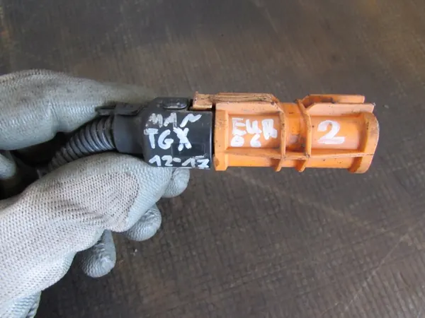 Sensor desgaste pastilhas OEM 81254585300 para MAN TGX image 3