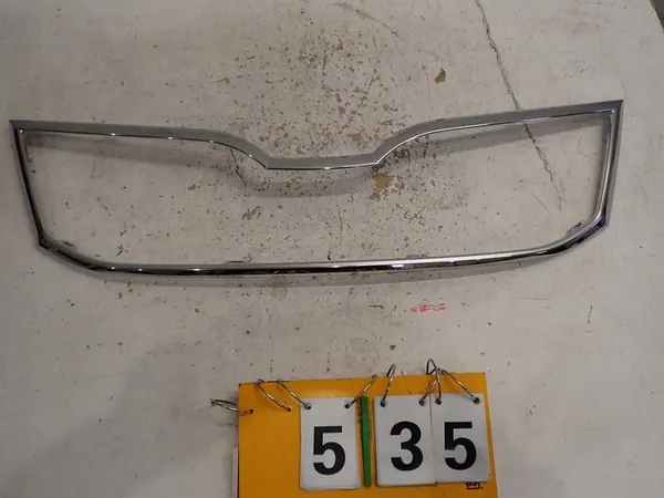 Chrome Grille SKODA OCTAVIA III LIFT 2016- 5E0853761B image 2