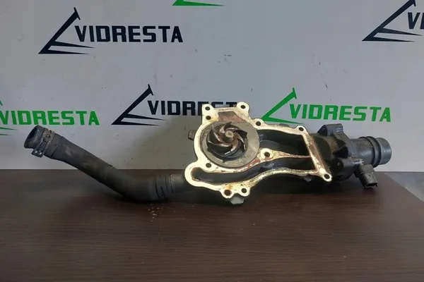 Vattenpump OPEL CORSA D 1.4L 2013 image 4