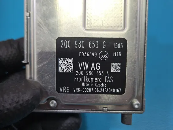 Skoda Etututkakamera OEM 2Q0980653G Käytetty image 5