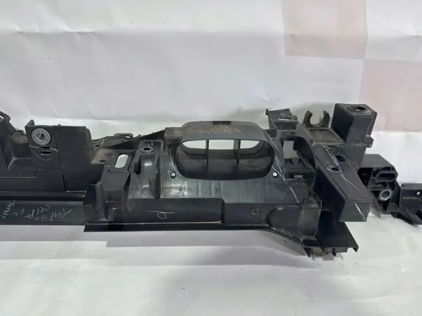 Ford OE J7BB-16E146CD Frontstoßstangenverstärkung image 3