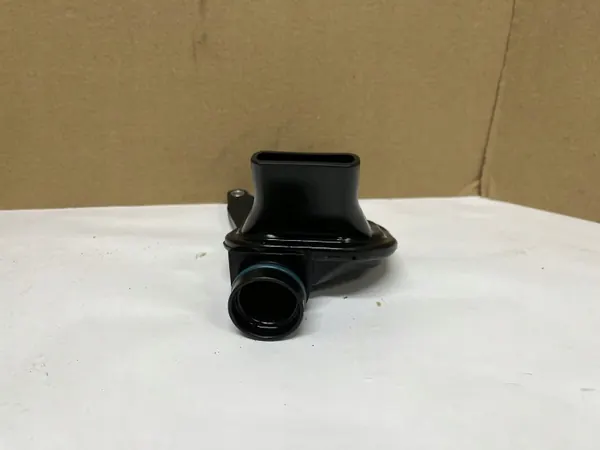 Ölabscheider Ford Mustang VII OEM PR3E6622AB image 3