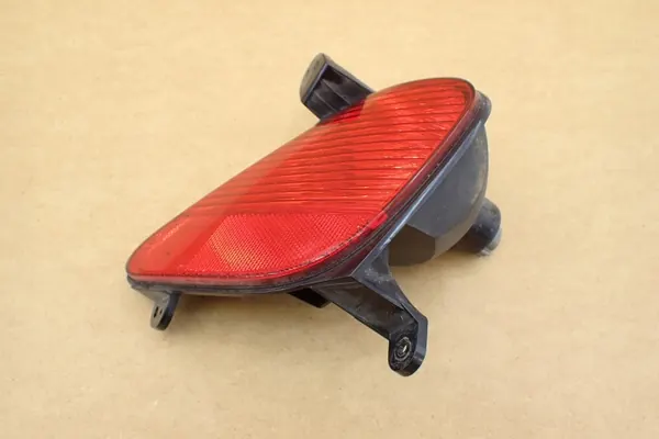 Mitsubishi Eclipse Cross 18- Feu Arrière Anti-Brouillard Gauche OEM 1149226L image 4