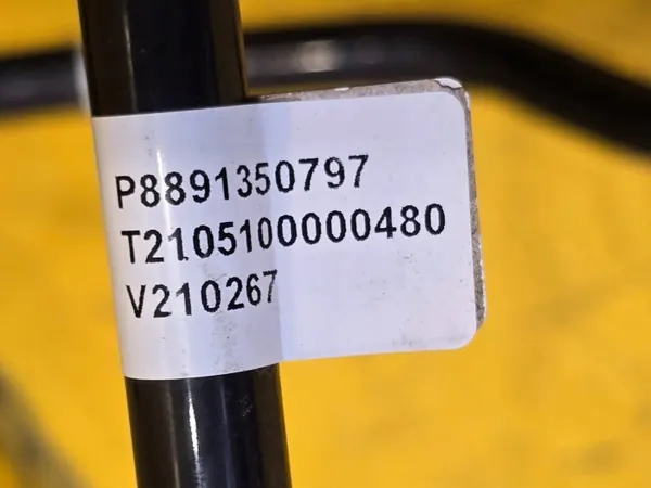 Lynk & Co 01 koolstoffilter OEM 8889008160 - Gebruikt image 8