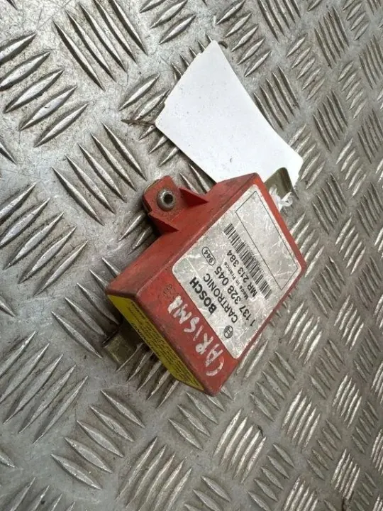 Mitsubishi OE Immobilizer-moduuli OEM 1137328045 image 5