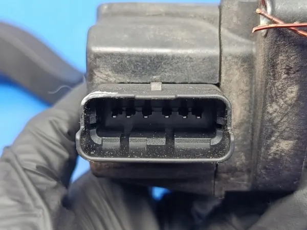 CITROEN C4 PICASSO I 1.6VTi Gaspedaal 9671416880 image 4