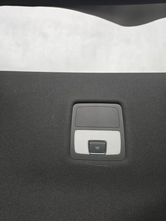 Audi Q7 4L kattoverho OEM 4L0947163 4L0947164A image 4