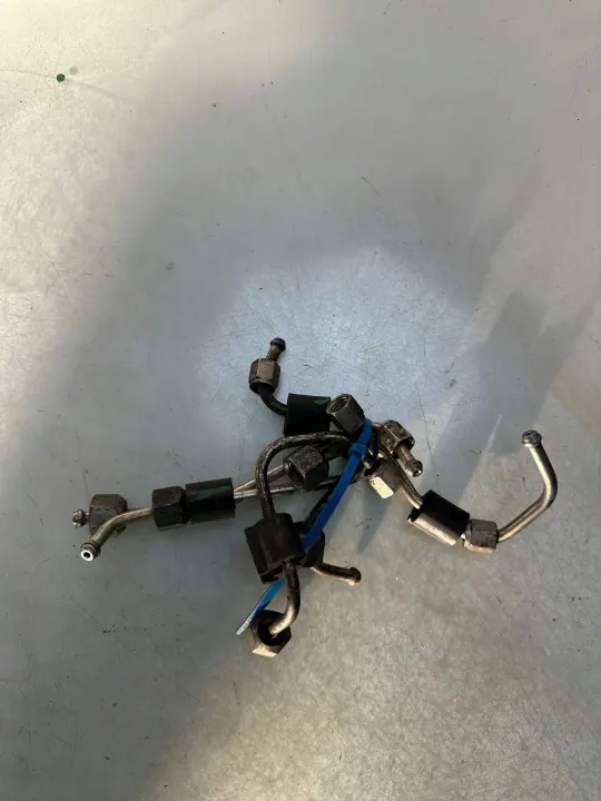 Fiat Doblo II 1.6 Diesel inspuitleiding OEM 55218924 image 4