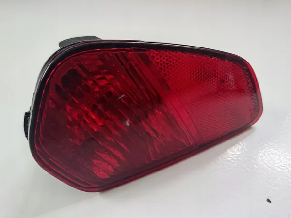 OUTLANDER 15-21 Luz de Neblina Traseira OEM WB/8337A137 image 2