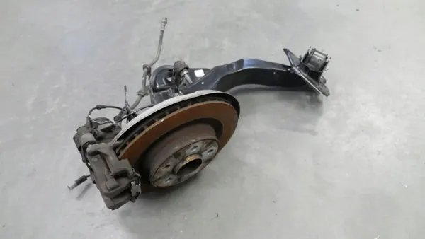 BMW OE 6898964 BP2 Hinterachse Rechts Nabe image 2