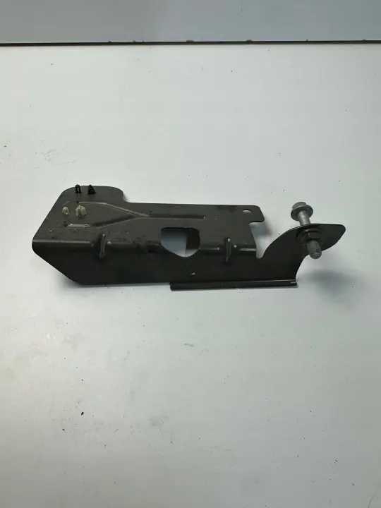Land Rover Range Rover Beugel Bevestiging BJ32-14A206-DB image 3