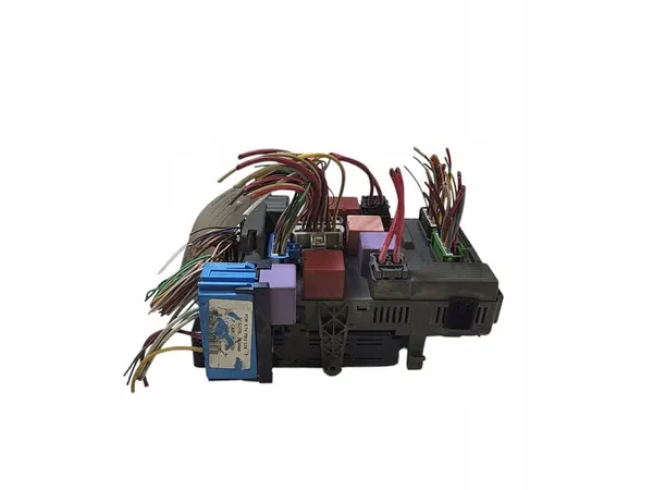 Caixa de fusíveis RENAULT LAGUNA II 1.9L Diesel 8200482048 image 2