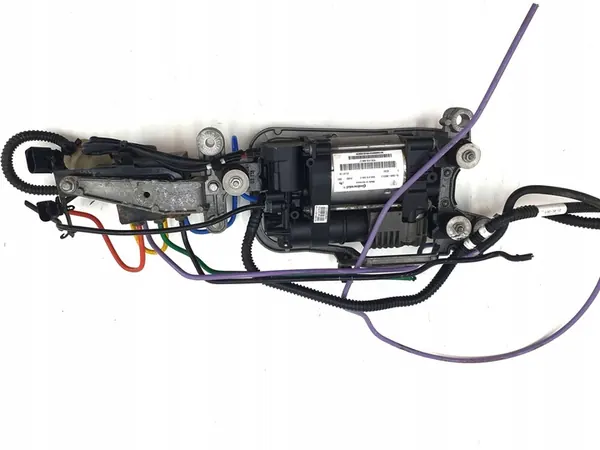 Compressore sospensione pneumatica Porsche Macan (95B) 2014 OEM 95B616006C image 3