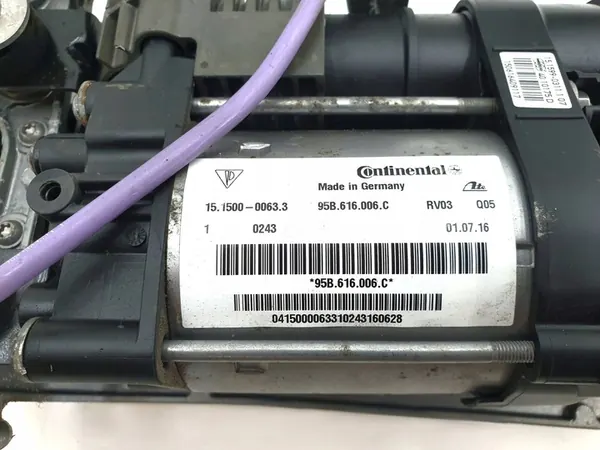 Compressore sospensione pneumatica Porsche Macan (95B) 2014 OEM 95B616006C image 4