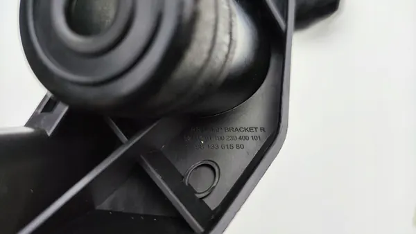 CITROEN C3 III Suporte de Para-choque Esquerdo Direito Traseiro (DR61) image 6