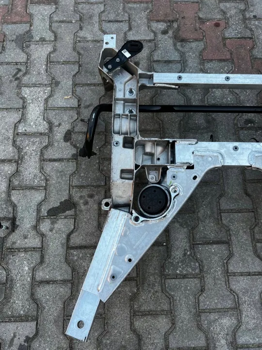Soporte motor OEM B1809610090 para Alfa Romeo Giulia image 9