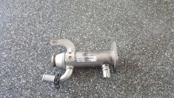 Refroidisseur EGR Ford OEM 8653691 - État Utilisé image 2