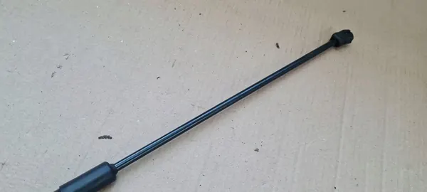 A7 C8 4K Motorhuv Dämpare Vänster Höger Fram 4K0823359 image 6