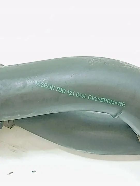 VW Transporter T4 Vesiputki 2.5 TDI OEM 7D0121049L image 4